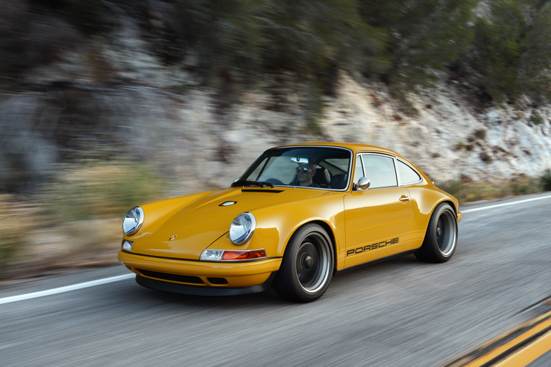 Illustration for article titled Drool All Over Yourselves At This Fantastically Orange 911 Reimagined By Singer
